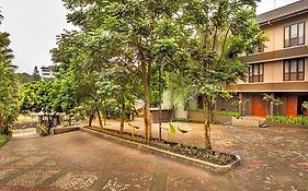 Summer Hill Private Villas & Family Hotel